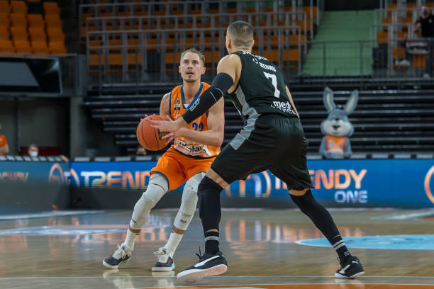 全面铺开提 全面铺开提